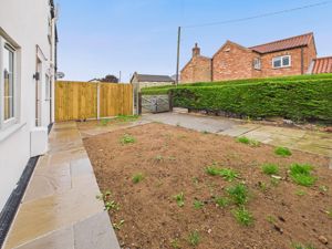 Frontage- click for photo gallery